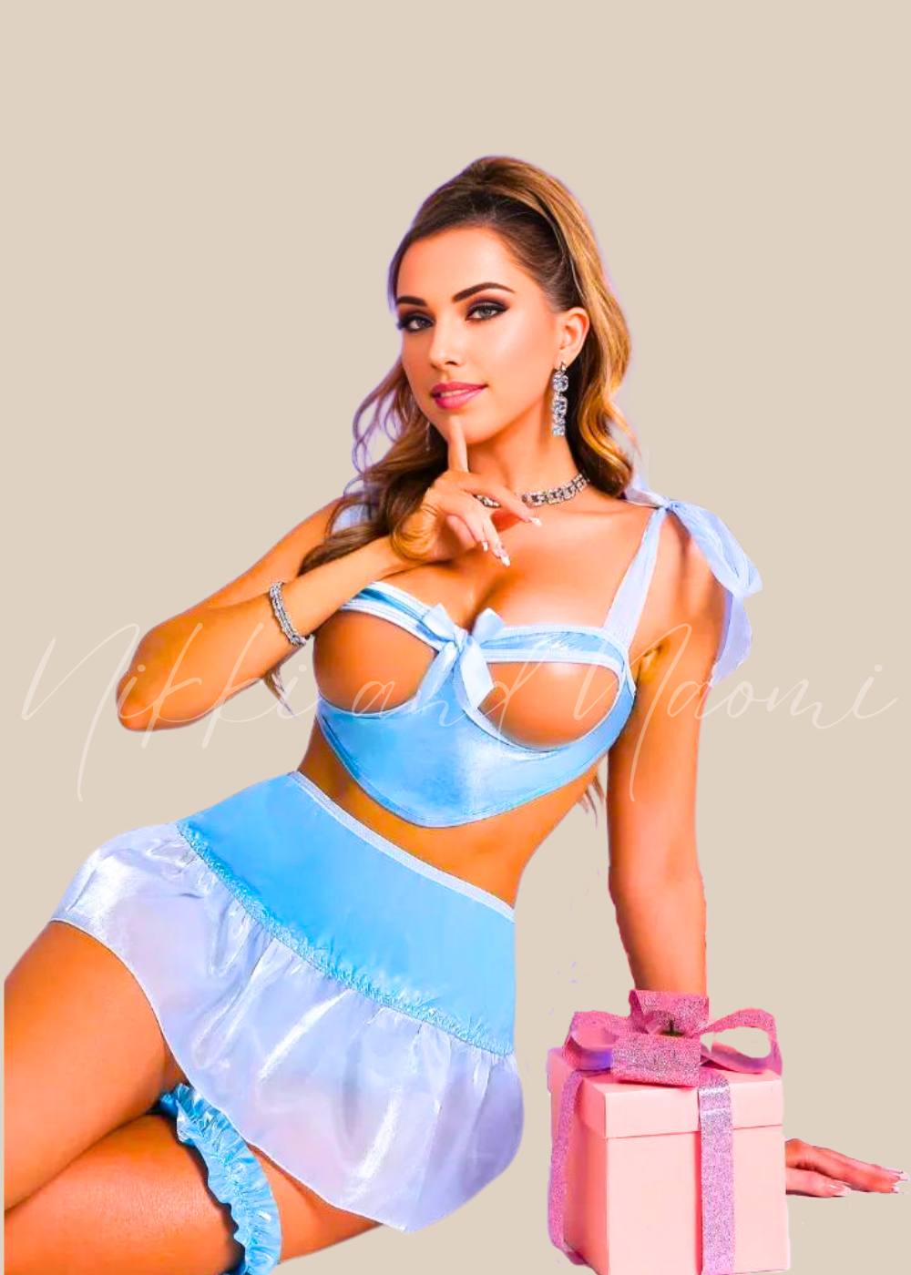 Fantasy Costume Women's Contrast Color Patchwork Bow Decor Simple Cosplay Suit Set