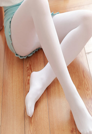 Regular fit ultra sheer ultra seam comfortable women pantyhose, NikkiandNaomi